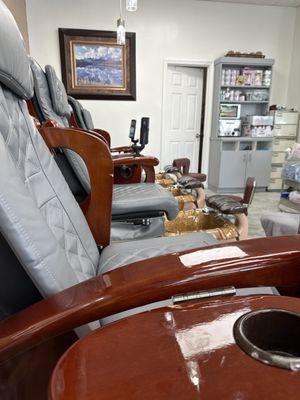 Pedicure station