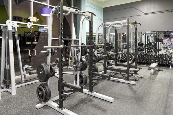 Multiple Squat racks