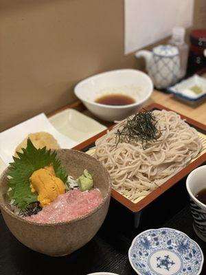 Cold soba & tuna/uni combo