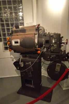 Carbon-arch projector used from the thirties to 1969