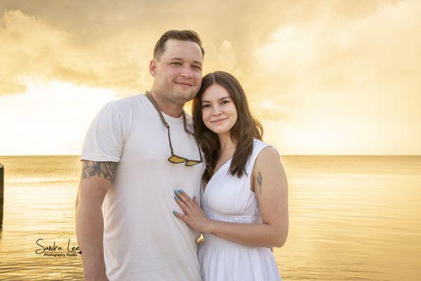 Sunset Florida Keys Portrait Photographer 
Golden Hour Photography in Marathon
Singles, Couples, Families, Weddings