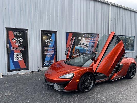 Beautiful Mclaren came in for service.