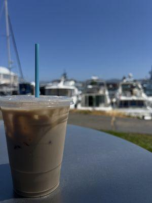 Cold Brew Latte with hazelnut syrup 10/10