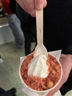 Ice cream with strawberry shortcake crumble