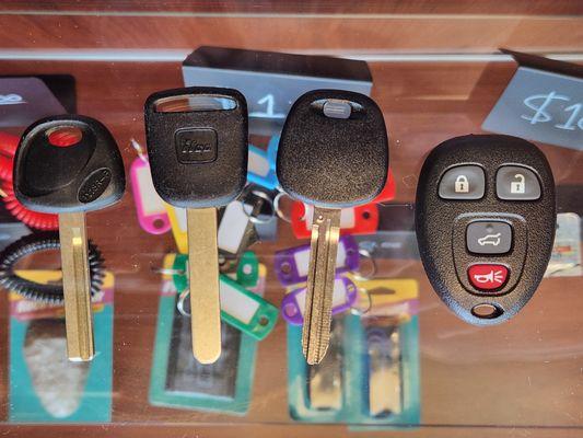 Transponder key and car remote