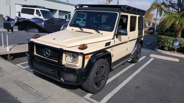 Install Roofrack for Gwagon 63