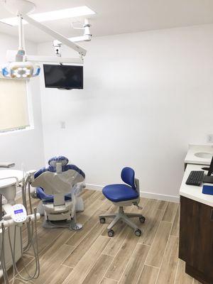 Our new treatment room allows for more privacy and quietness for our patients.Come visit for all your general dentist needs- fillings, crown