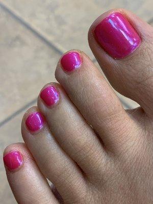 Hot pink shellac toes