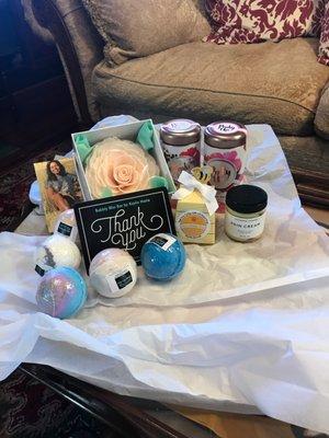 Great selections of bath bombs, flower soap pedals, teas and more.