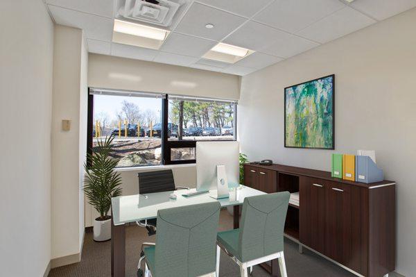 Our single offices offer lots of light and privacy.