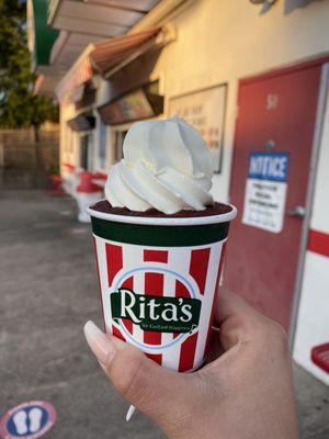 Gelati with black wild Cherry