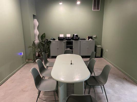 Dining area in kitchen