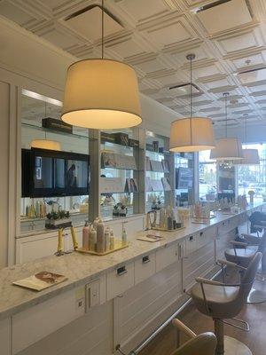 Dry Bar