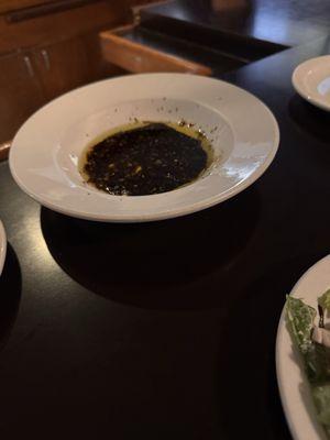 The amazing olive oil, garlic & balsamic dip