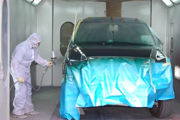 At Rob's Automotive & Collision we have very skilled painters who provide factory OEM finishes with a lifetime warranty for any