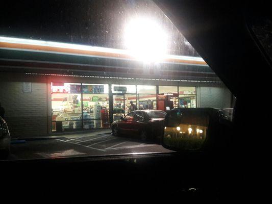 7 11 at night..too mny people hanging out