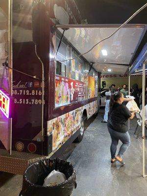 Food truck