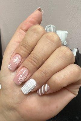 Nude powder dip on real nail with snowflake and sweater design!