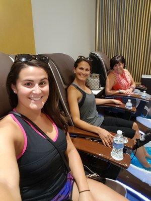 massage pedicure chairs