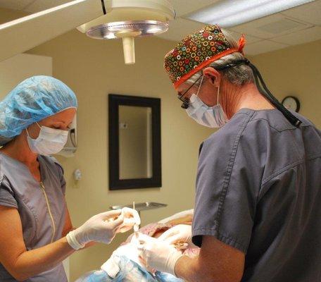 Dr Scott Rotatori at work performing cosmetic procedure.