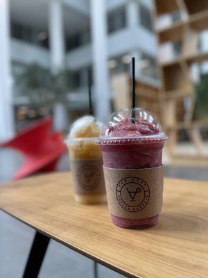 Peach Smoothie & Wildberry Smoothie