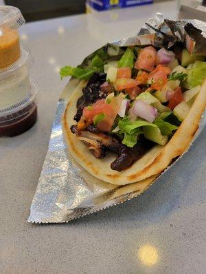 Amazing jerk Pita!!!!!