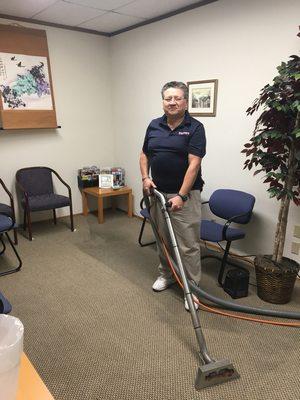 Commercial carpet cleaning !!