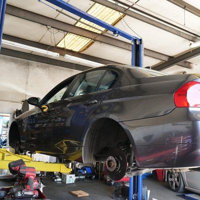 Top Garage Complete Auto Repair #topgarage #autorepairshop #completeautorepair #ontario #oilchange #automotive #brakes #tuneup #ontarioca