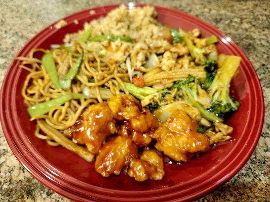 Veggie lo mein , General Tso's Chicken, Chinese Vegetables