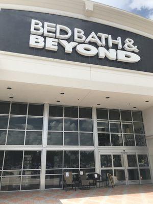 Bed Bath & Beyond