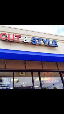 Cut & style hair salon