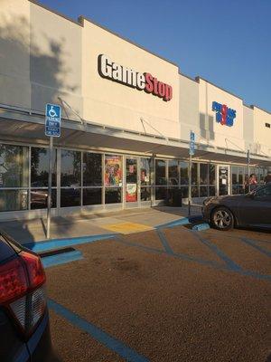 GameStop