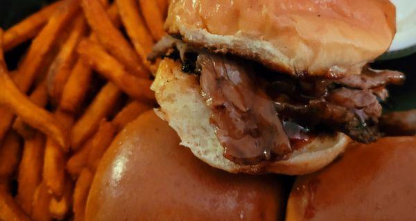 Tri tip bbq sliders swap in sweet potato fries for $2 more.