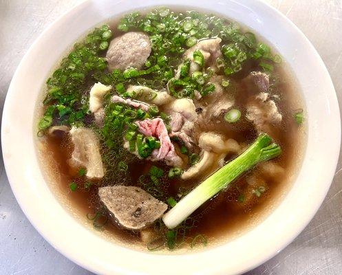 Saigonese Authentic Vietnamese Cuisine