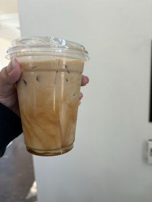 Caramel iced latte