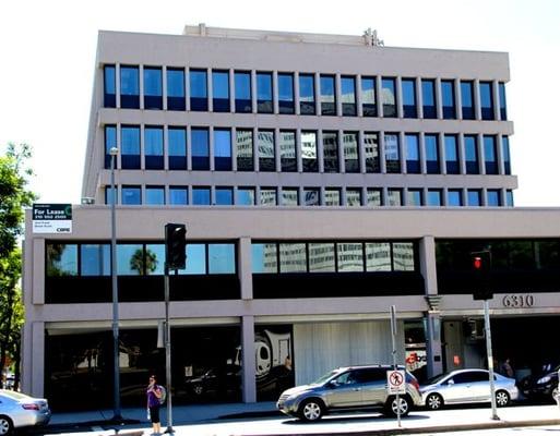 Dr. Sushma Bhadauria, OBGYN office on San Vicente Blvd in Los Angeles.