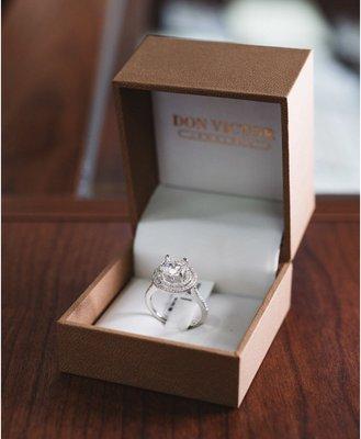 We specialist in find you your dream engagement ring.