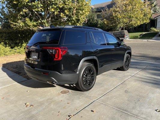 2023 GMC Acadia