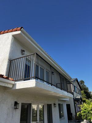 Balcony Railing installation.

Studio City, CA.