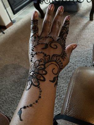 Henna less than 1hr. after being placed