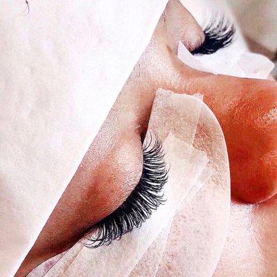 Beautiful lashes, beautiful you