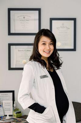 Dr. Pham in 2019, pregnant with her 2nd baby girl!