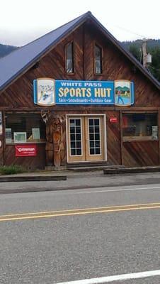 White Pass Sports Hut