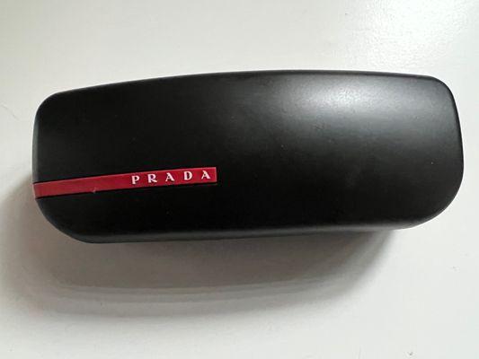 Eye glasses case