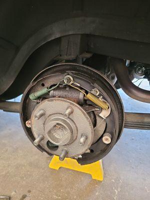 Disk and drum brake repairs