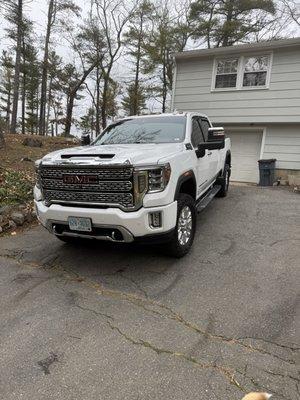 2020 GMC 2500HD nose job. What a face lift they gave her! My truck is once again beautiful...