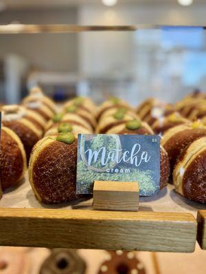 Matcha cream donuts