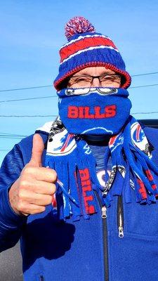 Go Buffalo.. Crazy Mike..Buffalo fan DEEP in Giant/Jets land.