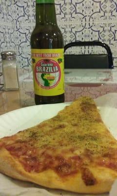 Slice and a Brazilian soda