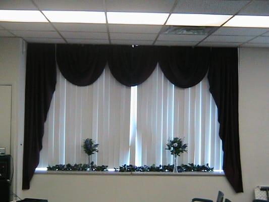 front window treatments